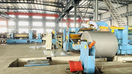 máquina de corte da chapa metálica de 1800mm com tipo pesado Decoiler hidráulico