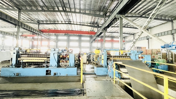 máquina de corte de aço 15000kg automático da bobina de 1800mm 200KW