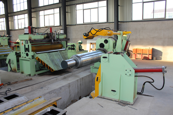 O aço da tensão alta do miliampère (0,3 - 3) X1600mm descasca a espessura de corte customizável da máquina de corte