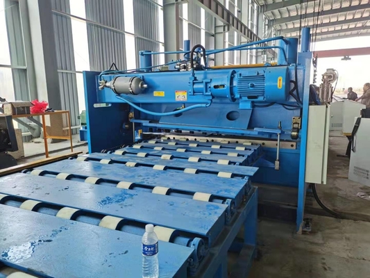 corte de folha de 1600mm à linha movimentação servo 100m/Min Slitting do comprimento
